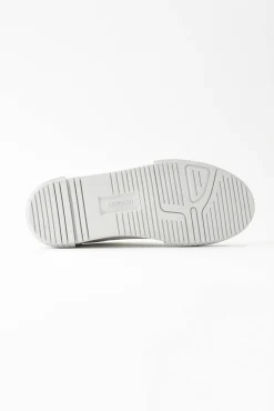 Atlas Sneaker