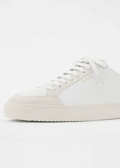 Clean 90 Triple Sneaker