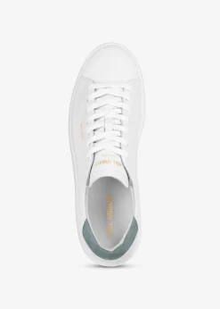 Court Sneaker