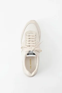 Genesis Vintage Runner